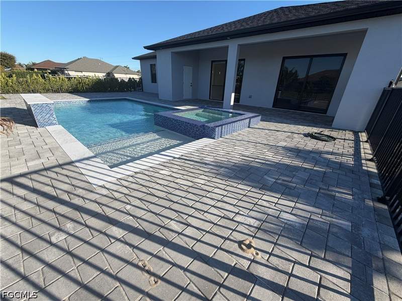 3 bedroom SingleFamilyResidence at 615 SW 22nd Ter, Cape Coral, Cape Coral — photo 5