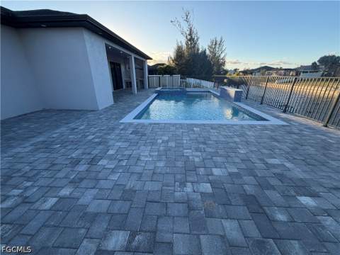 615 SW 22nd Ter, Cape Coral FL - photo 8 of 19