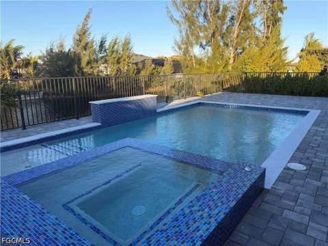 615 SW 22nd Ter, Cape Coral FL - photo 9 of 19