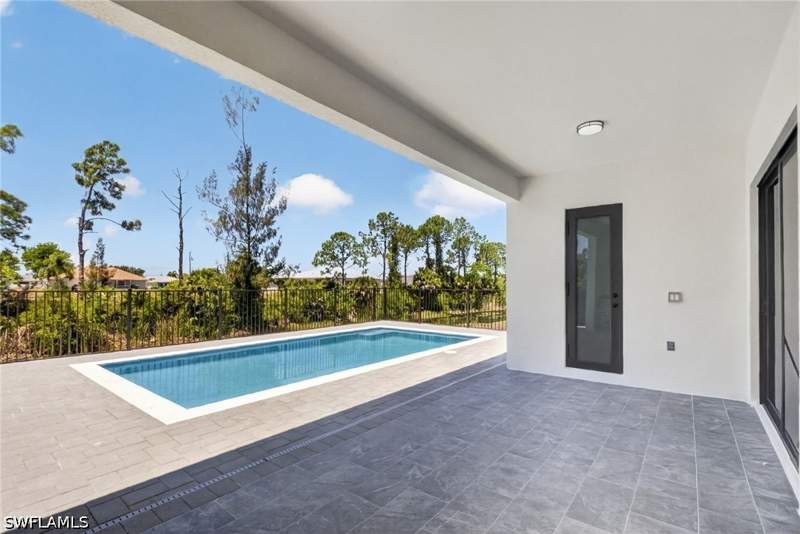 4 bedroom SingleFamilyResidence at 4226 NE 23rd Pl, Cape Coral, Cape Coral — photo 4