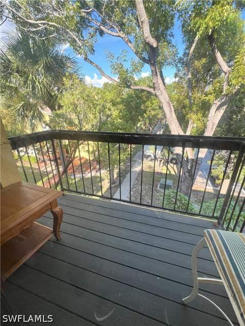 2875 Winkler Ave 517, Fort Myers FL - photo 9 of 13