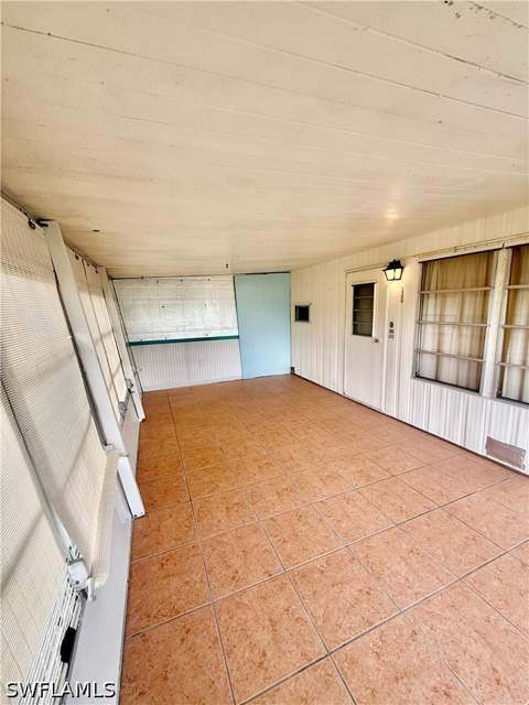 514 Monte Carlo Ln, Naples FL - photo 21 of 42