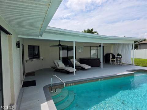 3626 SW 5th Pl, Cape Coral FL - photo 7 of 34