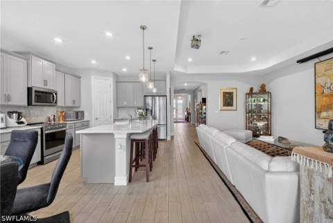 18698 Royal Hammock Blvd, Naples FL - photo 10 of 31