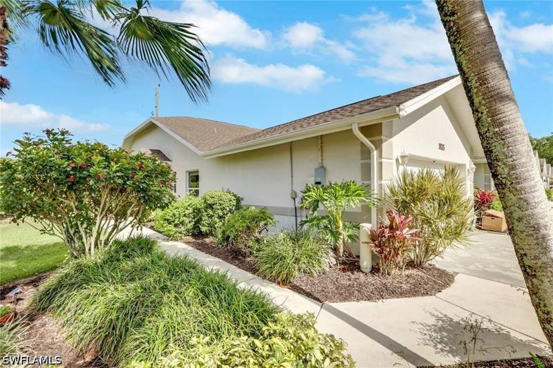 3 bedroom Attached at 1835 W Crown Pointe Blvd, Crown Pointe Villas, Naples — photo 2