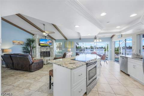 719 El Dorado Pkwy W, Cape Coral FL - photo 19 of 43