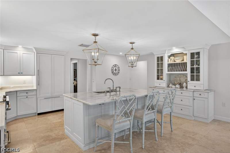 4 bedroom SingleFamilyResidence at 738 Anchor Dr, Sanibel Estates, Sanibel — photo 3