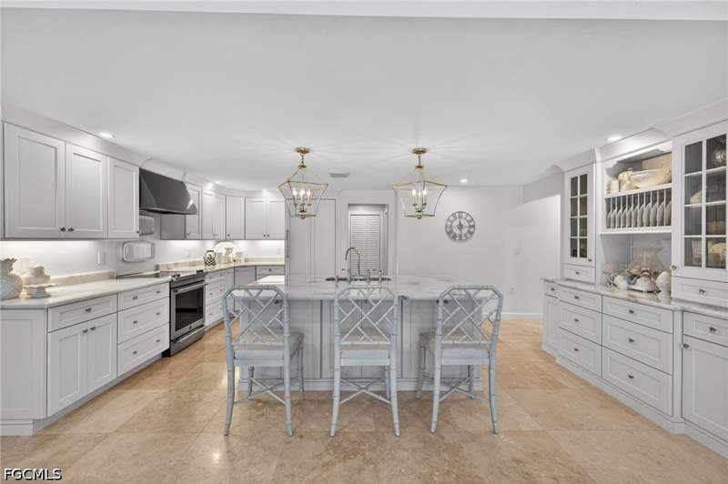 4 bedroom SingleFamilyResidence at 738 Anchor Dr, Sanibel Estates, Sanibel — photo 5