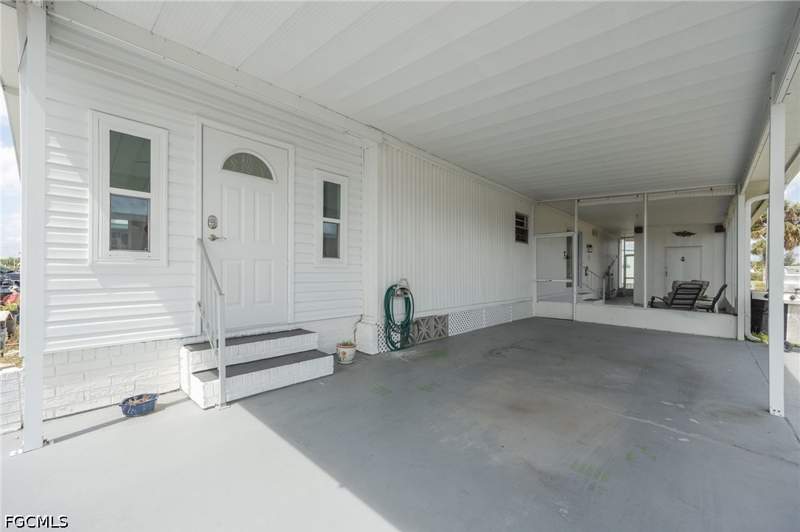 2 bedroom ManufacturedHome at 14704 Patrick Henry Rd, Old Bridge Village, North Fort Myers — photo 4
