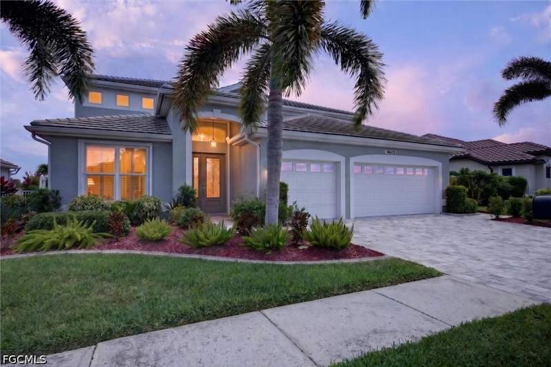 4 bedroom SingleFamilyResidence at 14017 Clear Water Ln, Reflection Lakes, Fort Myers — photo 2