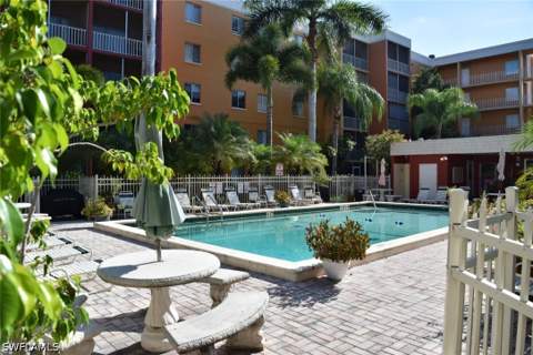 2366 E Mall Dr 211, Fort Myers FL - photo 9 of 26