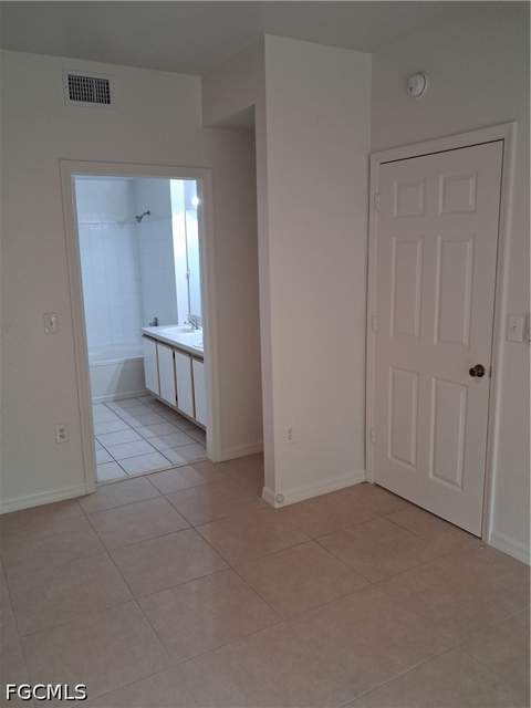 6361 Aragon Way 101, Fort Myers FL - photo 20 of 29