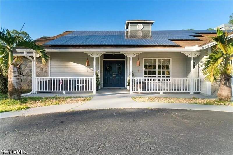 6 bedroom SingleFamilyResidence at 6011 Sea Grass Ln, Golden Gate Estates, Naples — photo 4