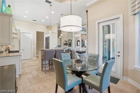 6453 Costa Cir, Naples FL - photo 12 of 47