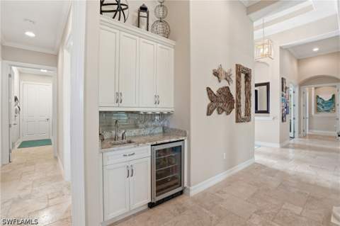 6453 Costa Cir, Naples FL - photo 15 of 47