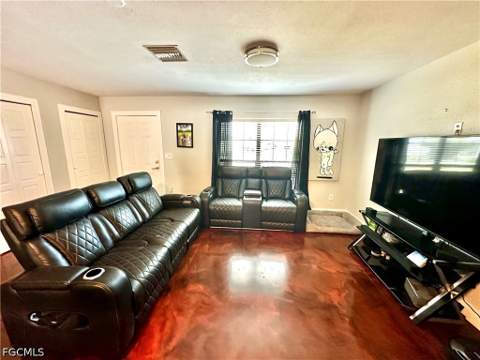 1763 Inlet Dr, North Fort Myers FL - photo 14 of 30
