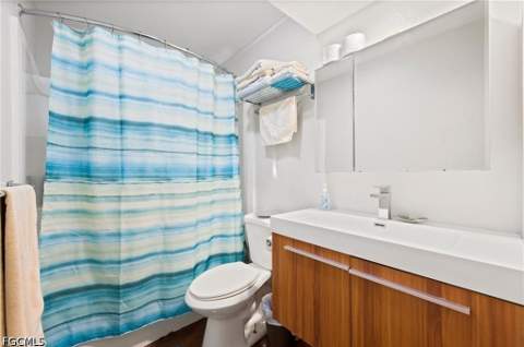 1763 Inlet Dr, North Fort Myers FL - photo 18 of 30