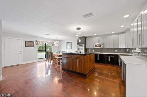 1763 Inlet Dr, North Fort Myers FL - photo 24 of 30