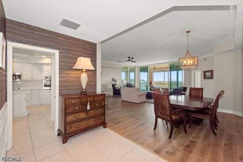 425 Dockside Dr Ph-1, Naples FL - photo 6 of 41