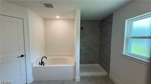 657 Windermere Dr, Lehigh Acres FL - photo 20 of 27