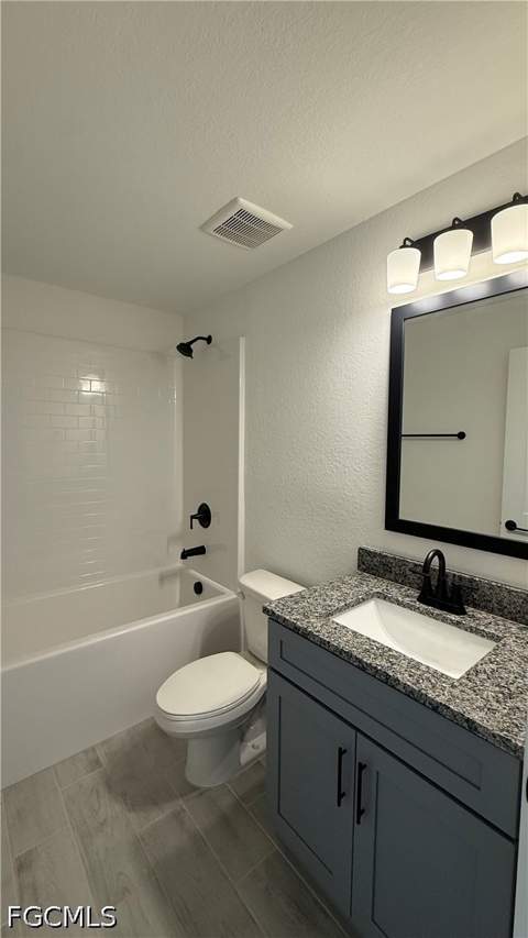 657 Windermere Dr, Lehigh Acres FL - photo 24 of 27
