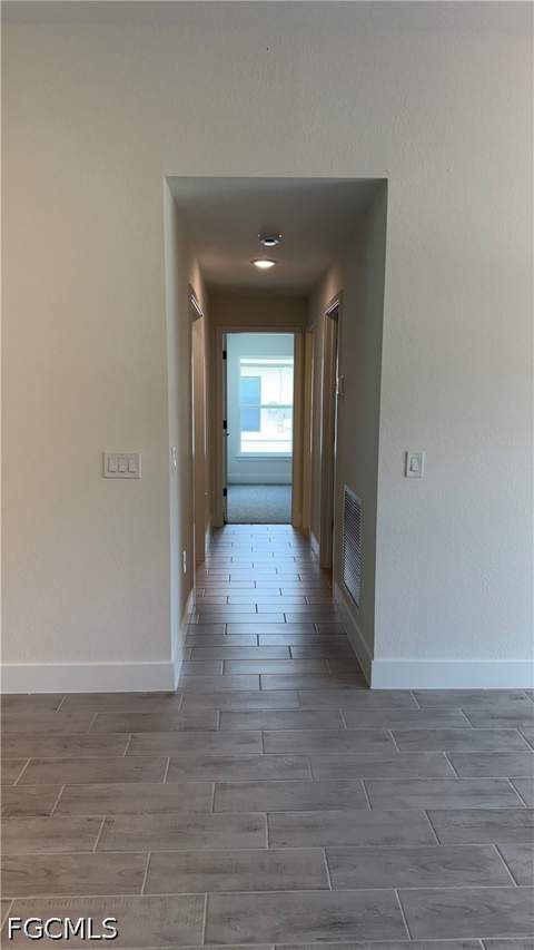 657 Windermere Dr, Lehigh Acres FL - photo 6 of 27