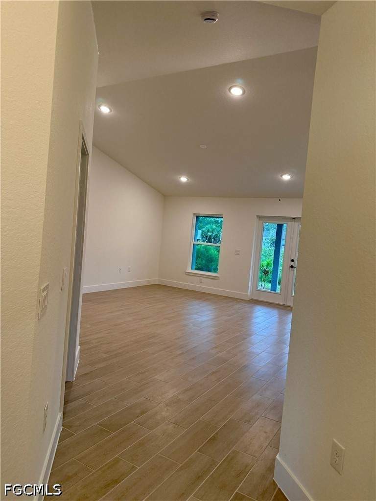 4 bedroom SingleFamilyResidence at 1925 Kester Ave, Greenbriar, Lehigh Acres — photo 4