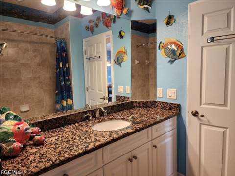 228 SE 30th Ter, Cape Coral FL - photo 15 of 33