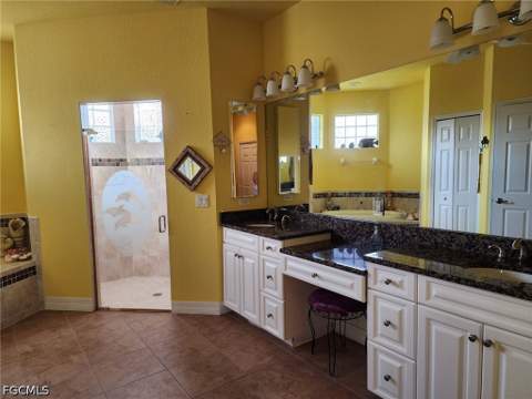 228 SE 30th Ter, Cape Coral FL - photo 22 of 33