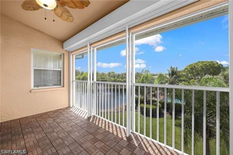3250 Cypress Glen Way 423, Naples FL - photo 12 of 13