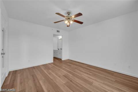 3250 Cypress Glen Way 423, Naples FL - photo 6 of 13