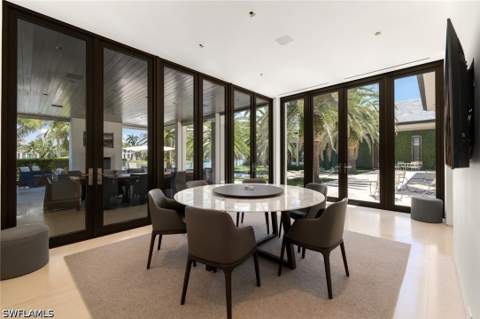 3655 Fort Charles Dr, Naples FL - photo 15 of 48