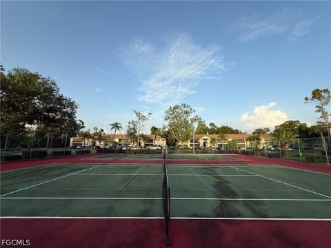 14900 Summerlin Woods Dr 13, Fort Myers FL - photo 17 of 18