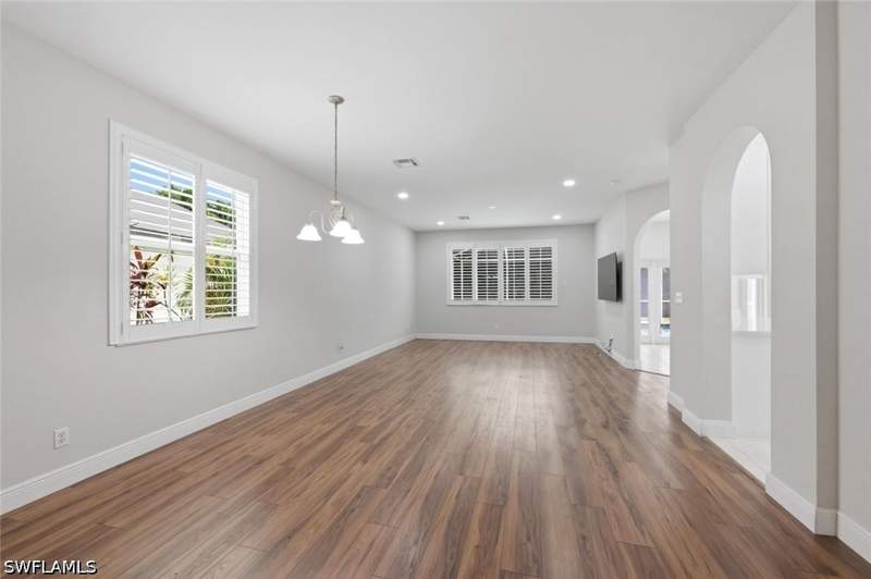 4 bedroom SingleFamilyResidence at 11528 Woodmount Ln, Stoneybrook, Estero — photo 3