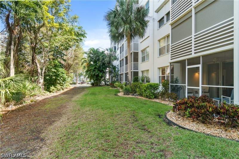 2 bedroom Condominium at 290 Naples Cove Dr 2103, Naples Cove, Naples — photo 4