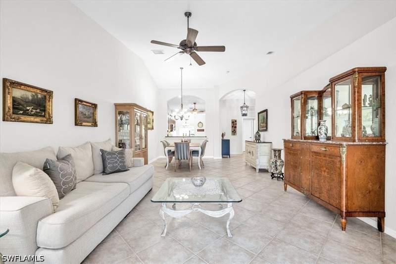 3 bedroom Attached at 14950 Volterra Ct, Tuscany Cove, Naples — photo 5