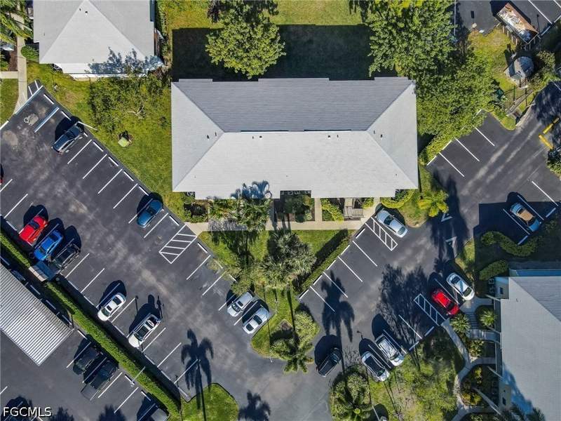 2 bedroom Condominium at 28101 Pine Haven Way 97, Pine Haven Condo, Bonita Springs — photo 4