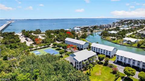 1250 Tennisplace Ct D33, Sanibel FL - photo 16 of 21