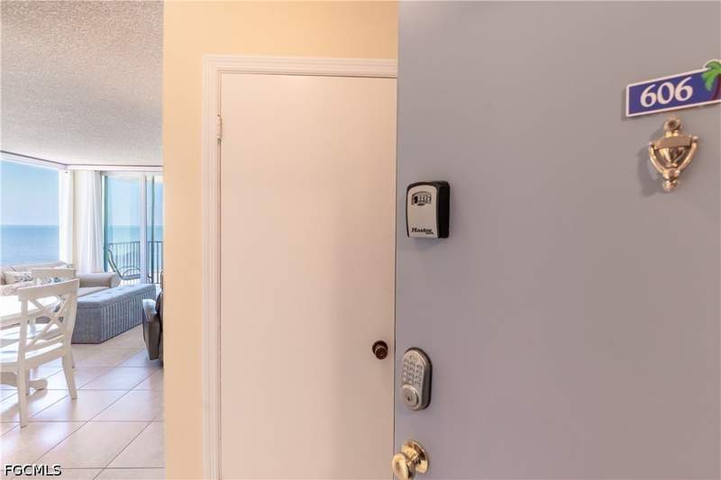 1 bedroom Condominium at 7300 Estero Blvd 606, Estero Beach And Tennis Club, Fort Myers Beach — photo 5