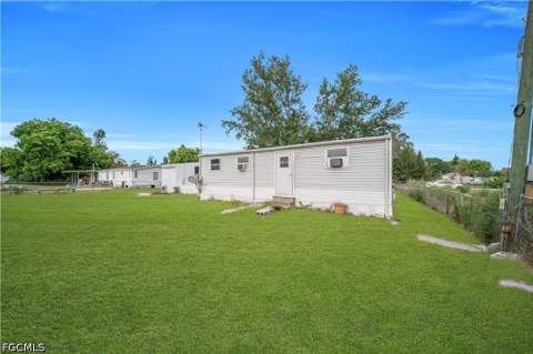 8106 Penny Dr, North Fort Myers FL - photo 6 of 39