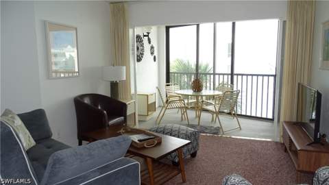 995 Anglers Cv N402, Marco Island FL - photo 7 of 11