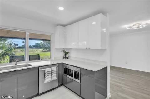 3745 SE 6th Ave, Cape Coral FL - photo 16 of 33