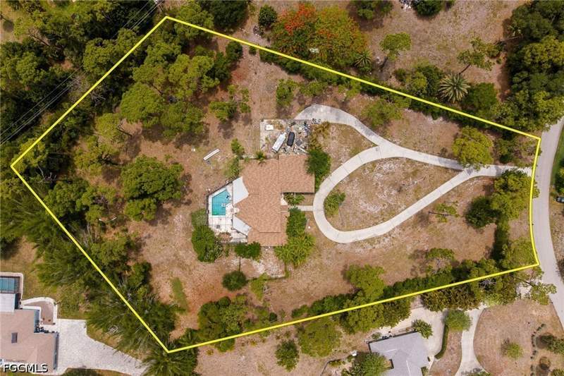 3 bedroom SingleFamilyResidence at 13746 Brynwood Ln, Brynwood, Fort Myers — photo 3