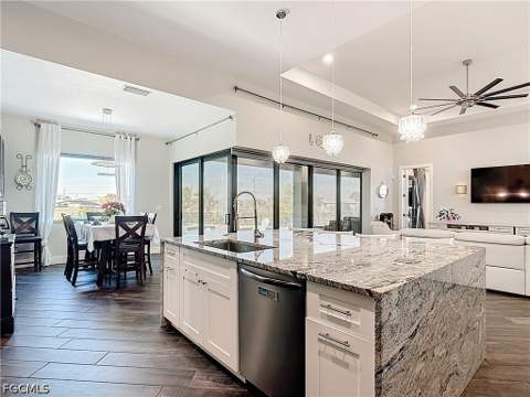 3900 Gulfstream Pkwy, Cape Coral FL - photo 10 of 50