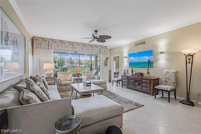 3 bedroom Condominium at 8471 Abbington Cir 1111, Crescent, Naples — photo 3