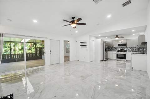 17310 Timber Oak Ln, Fort Myers FL - photo 7 of 26