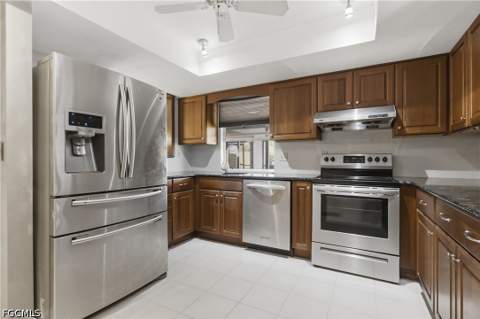 9753 Maplecrest Cir, Lehigh Acres FL - photo 12 of 37