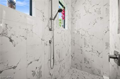 388 Pine Ave, Naples FL - photo 24 of 34