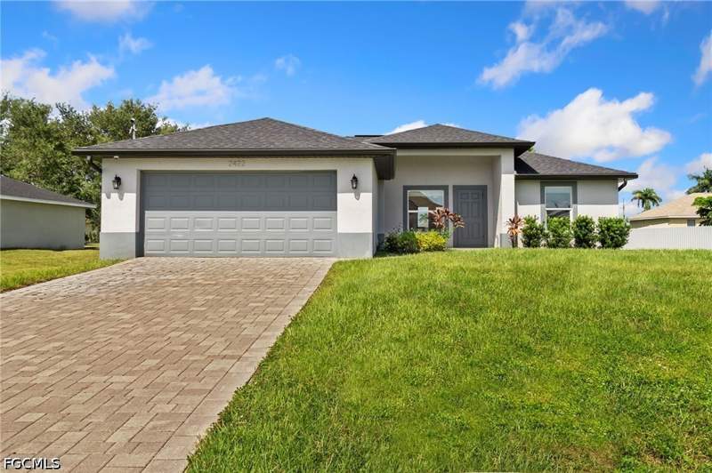 3 bedroom SingleFamilyResidence at 2422 NW 21st Ave, Cape Coral, Cape Coral — photo 2