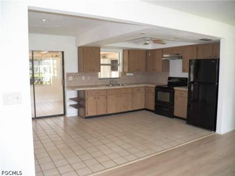 1768 Coral Point Dr, Cape Coral FL - photo 11 of 40